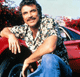Thumbnail image for Magnum, ferraris y chicas guapas